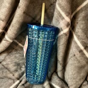 Brand new textured Dunkin logo tumbler